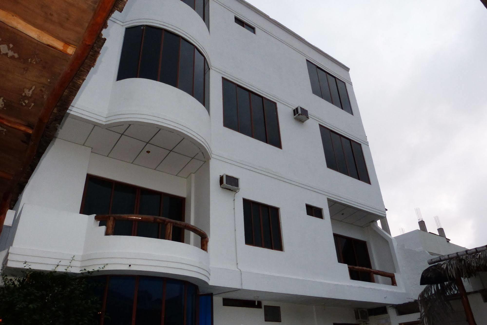 Galapagos Islands Hotel Puerto Ayora  Exterior foto